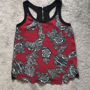 Women’s Express top